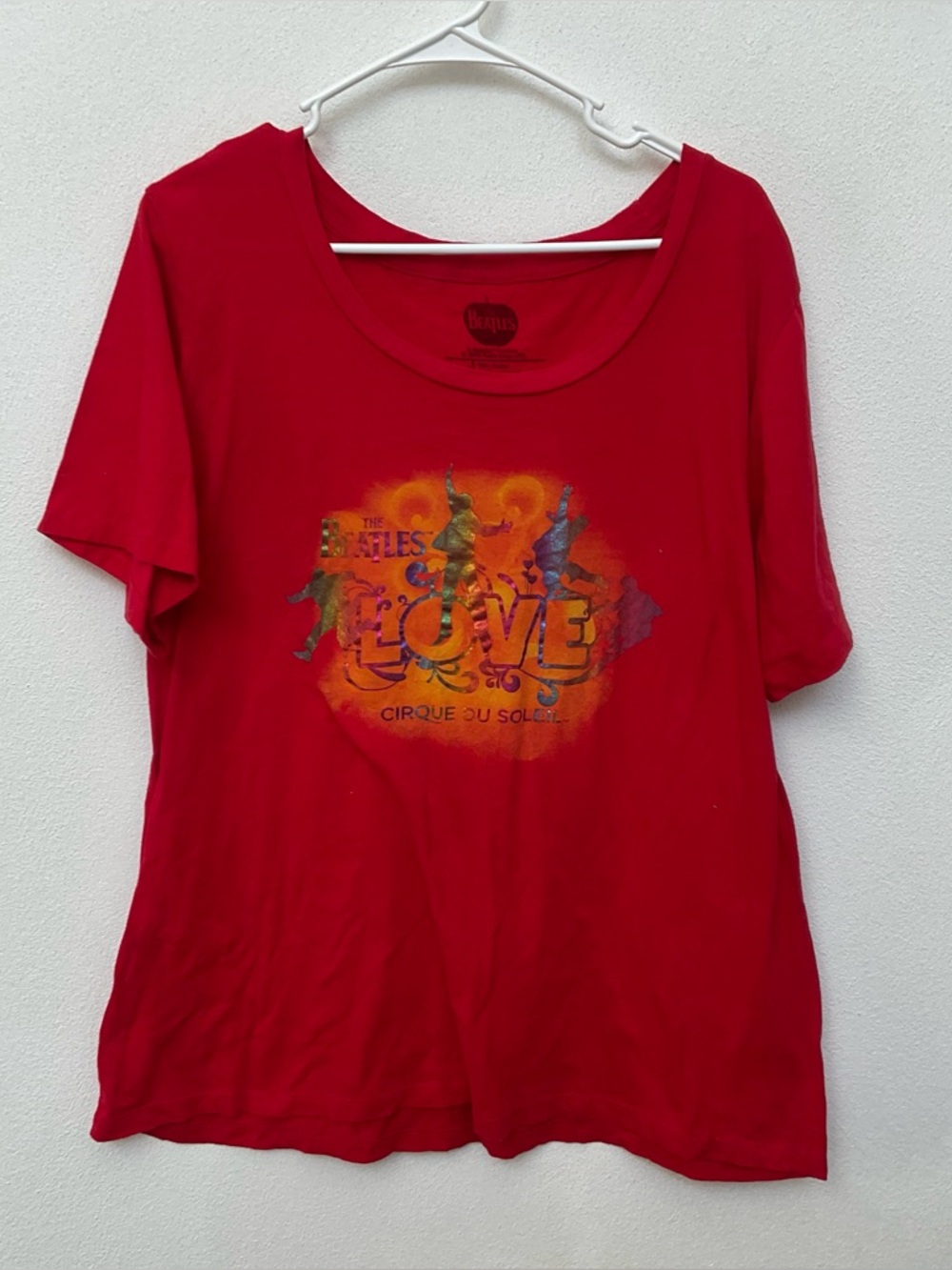 The Beatles 2015 Red, Orange Cirque De Soleil Graphic Band T-Shirt Size 2X